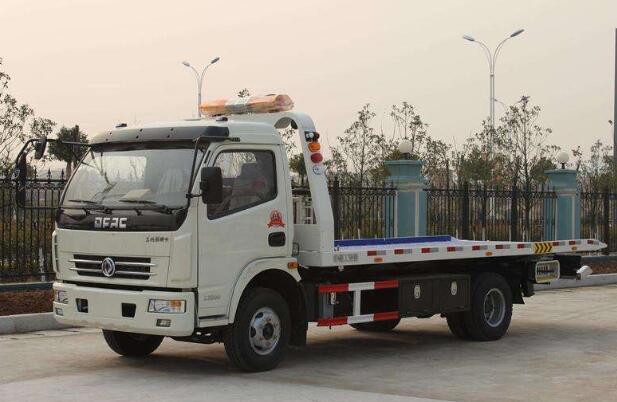 清障车
